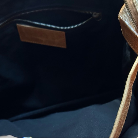 Balenciaga Tan Leather Shoulder Bag - Picture 9 of 10